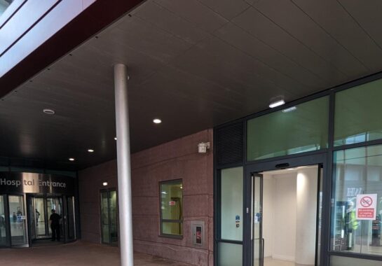 The side entrance to Alder Hey A&E