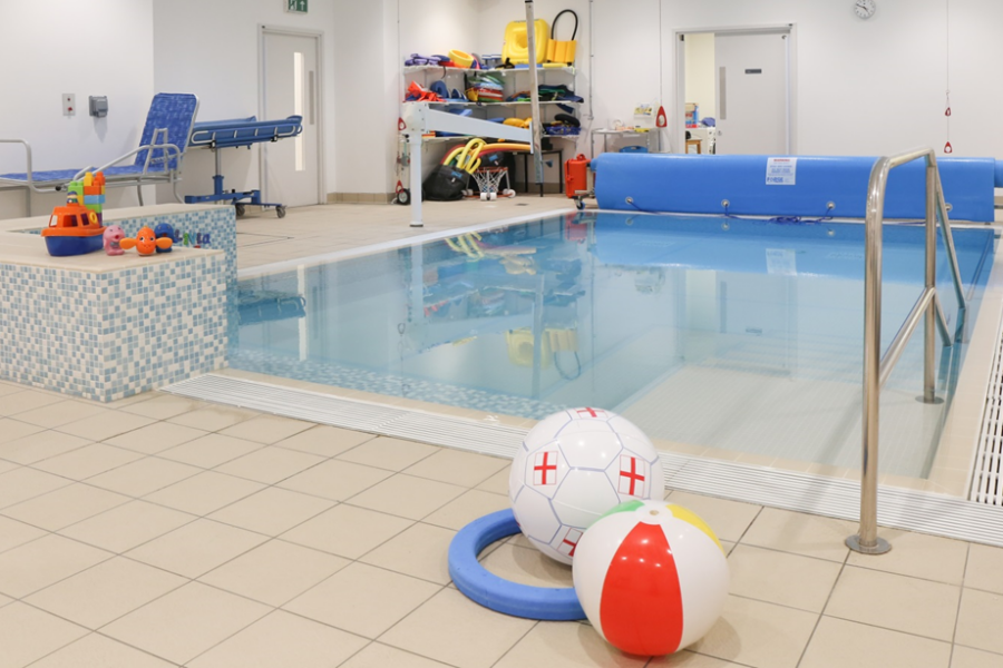 An image of the hydrotherapy pool in Alder Hey Hospital, Liverpool.